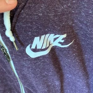 Nike sweatshirt